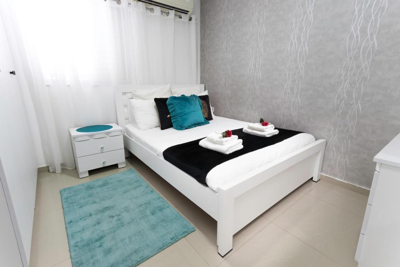 Yalarent Seaview 3Br Apt - Families Only Appartement Eilat Buitenkant foto